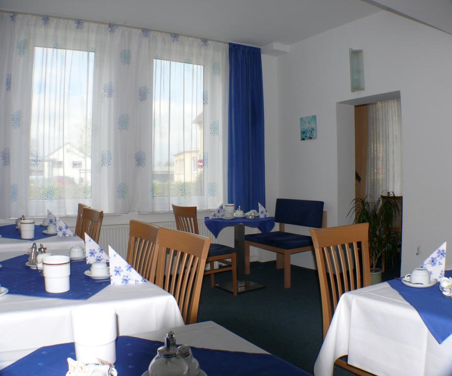 Hotel Garni - Haus Gemmer Кобург Екстер'єр фото